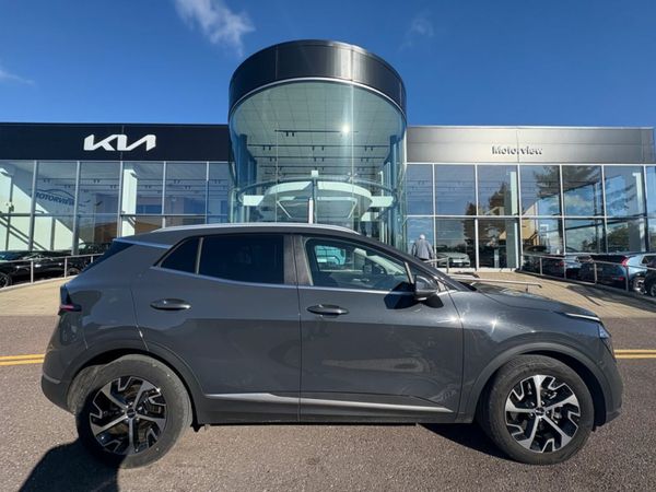 Kia Sportage MPV, Diesel, 2025, Grey