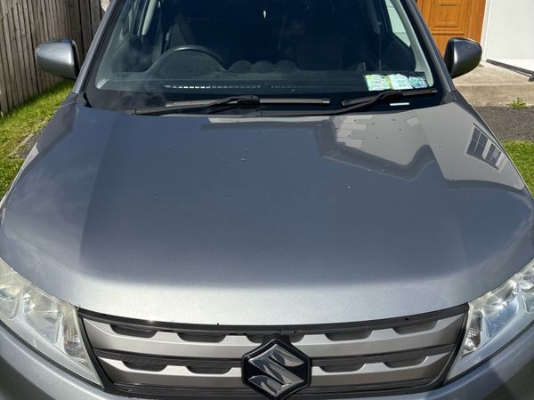 Suzuki Vitara SUV, Diesel, 2015, Grey