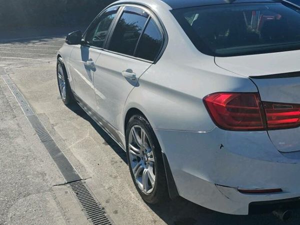 BMW 3-Series Saloon, Diesel, 2014, White