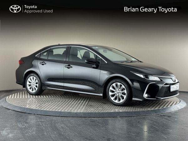 Toyota Corolla Saloon, Petrol Hybrid, 2019, Black