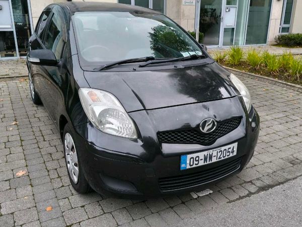 Toyota Vitz Hatchback, Petrol, 2009, Black