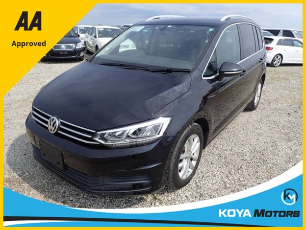 Volkswagen Touran MPV, Petrol, 2018, Black