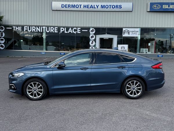 Ford Mondeo Hatchback, Diesel, 2022, Blue