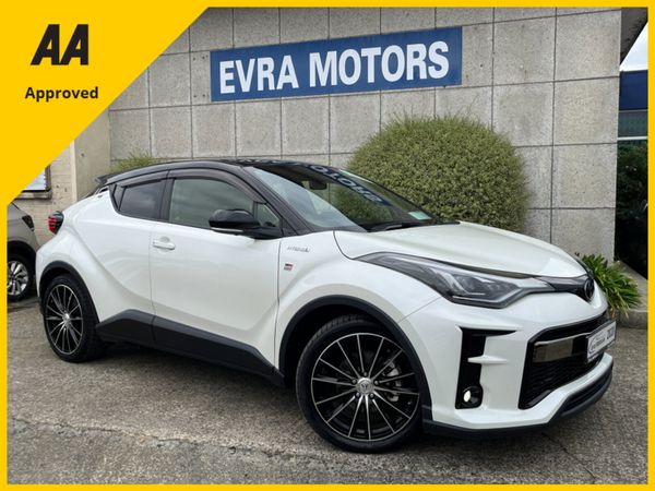 Toyota C-HR SUV, Petrol Hybrid, 2020, White