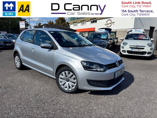 Volkswagen Polo Hatchback, Petrol, 2012, Silver