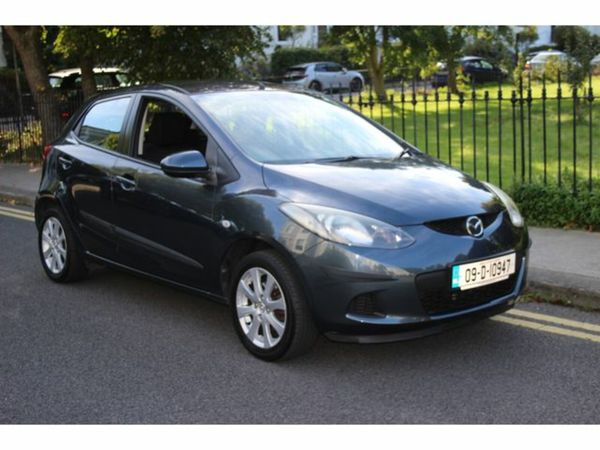 Mazda Mazda2 Hatchback, Petrol, 2009, Grey