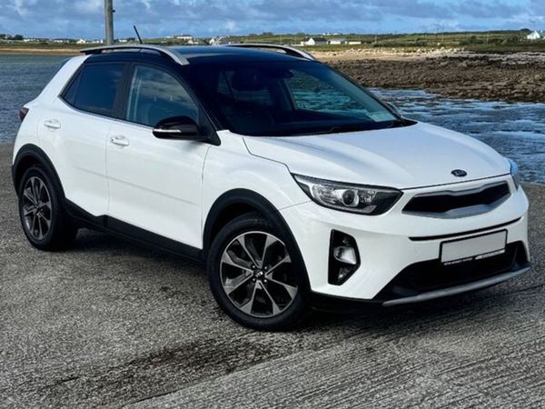 Kia Stonic Hatchback, Diesel, 2018, White