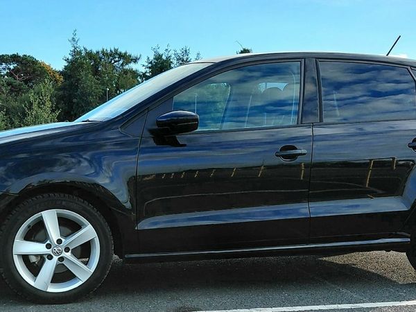 Volkswagen Polo Hatchback, Petrol, 2017, Black
