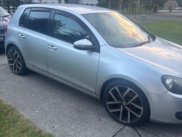 Volkswagen Golf Hatchback, Diesel, 2009, Silver