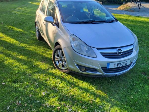 Opel Corsa Hatchback, Diesel, 2011, Silver
