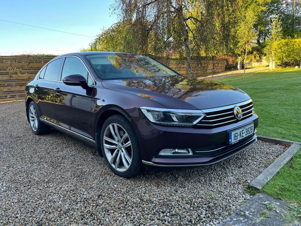Volkswagen Passat Saloon, Diesel, 2016, Red