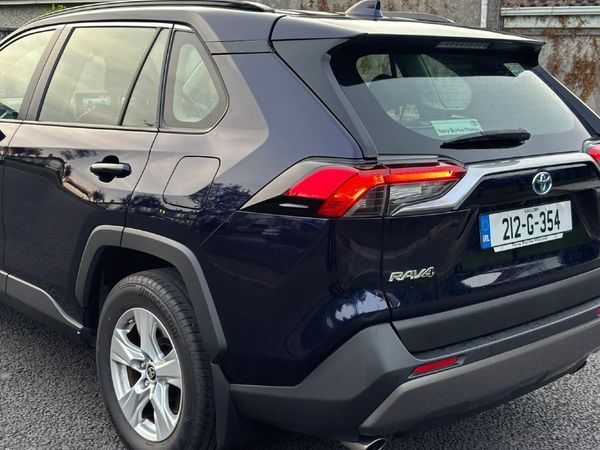 Toyota RAV4 SUV, Petrol Hybrid, 2021, Blue