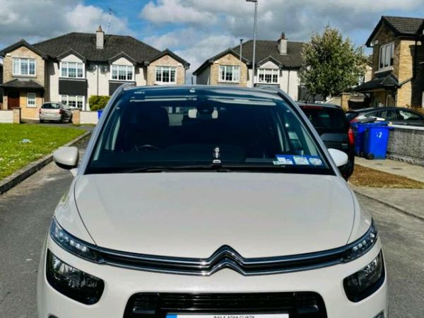 Citroen C4 Hatchback, Diesel, 2017, Brown