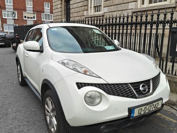 Nissan Juke SUV, Diesel, 2012, White
