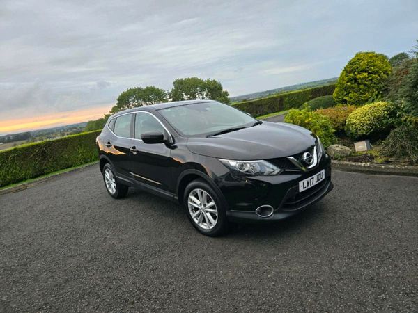 Nissan Qashqai SUV, Petrol, 2017, Black
