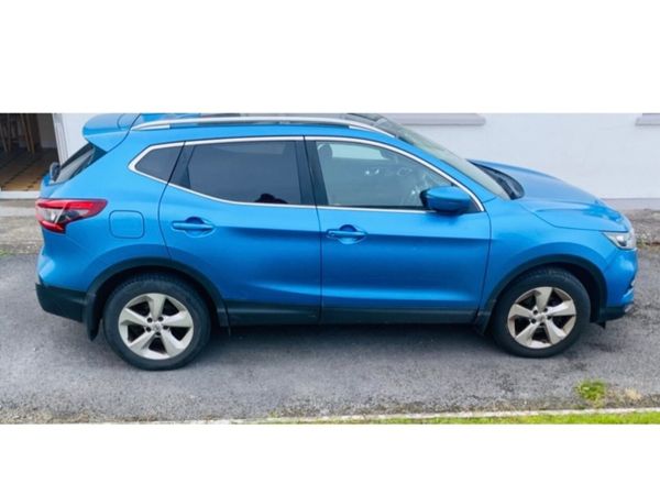 Nissan Qashqai MPV, Petrol, 2018, Blue