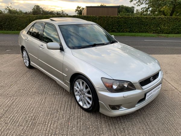 Lexus IS Saloon, Petrol, 2004, Silver