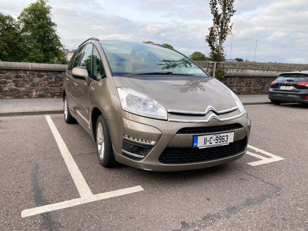 Citroen C4 Picasso MPV, Diesel, 2011, Gold
