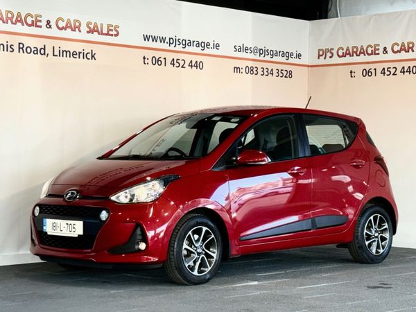 Hyundai i10 Hatchback, Petrol, 2018, Red