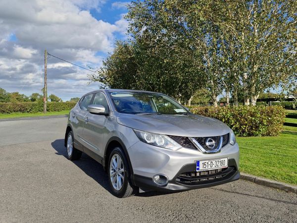 Nissan Qashqai Hatchback, Diesel, 2015, Silver