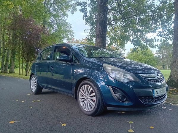 Opel Corsa Hatchback, Petrol, 2014, Blue