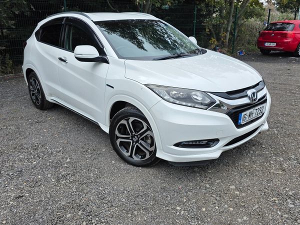 Honda Vezel SUV, Petrol Hybrid, 2016, White
