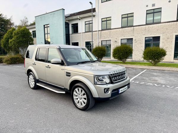 Land Rover Discovery SUV, Diesel, 2014, Gold