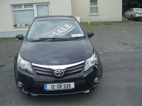 Toyota Avensis Saloon, Diesel, 2012, Black