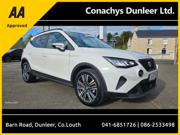 SEAT Arona Hatchback, Petrol, 2024, White