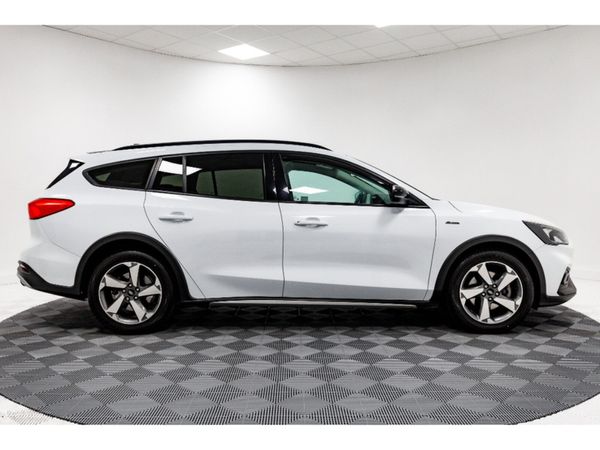 Ford Focus SUV, Petrol, 2020, White