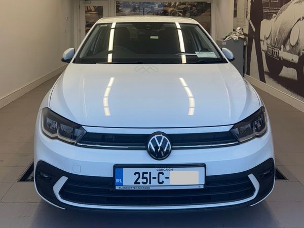 Volkswagen Polo Hatchback, Petrol, 2025, White