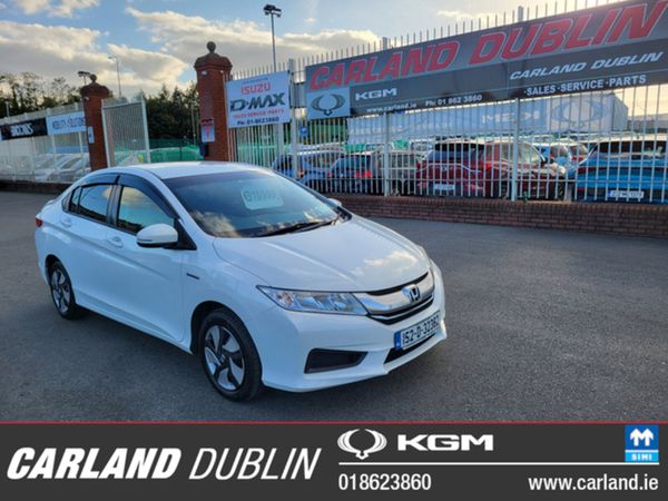 Honda Grace Saloon, Petrol Hybrid, 2015, White
