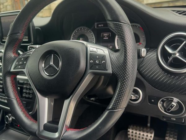 Mercedes-Benz A-Class Hatchback, Petrol, 2014, White