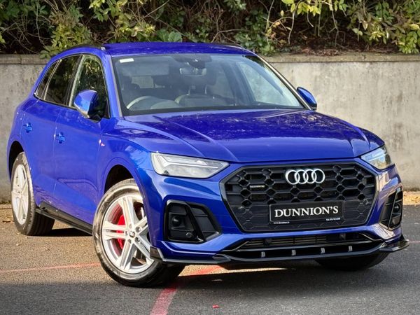 Audi Q5 SUV, Petrol Hybrid, 2024, Blue