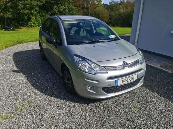 Citroen C3 Hatchback, Petrol, 2014, Silver