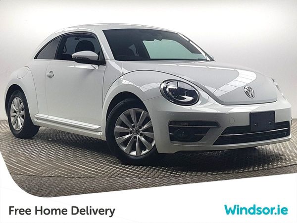 Volkswagen Beetle Hatchback, Petrol, 2017, White