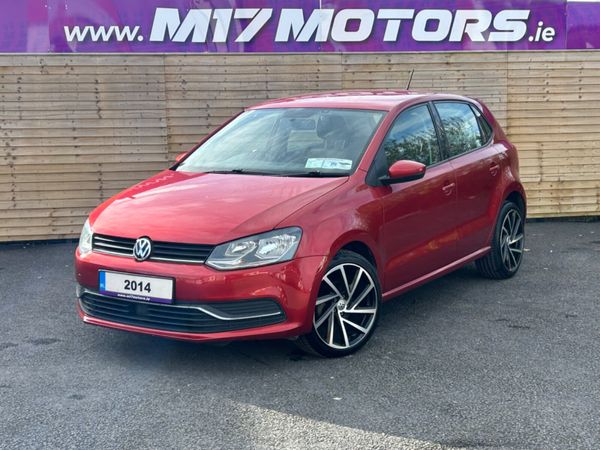Volkswagen Polo Hatchback, Petrol, 2014, Red