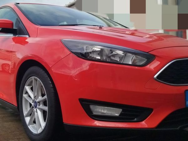 Ford Focus Hatchback, Diesel, 2015, Red