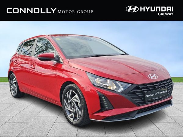 Hyundai i20 Hatchback, Petrol, 2025, Red