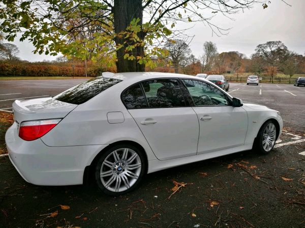 BMW 5-Series Saloon, Diesel, 2009, White
