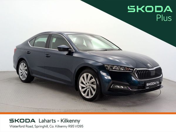 Skoda Octavia Saloon, Diesel, 2022, Blue