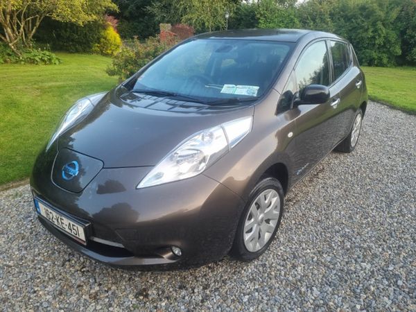 Nissan Leaf Hatchback, Electric, 2016, Brown