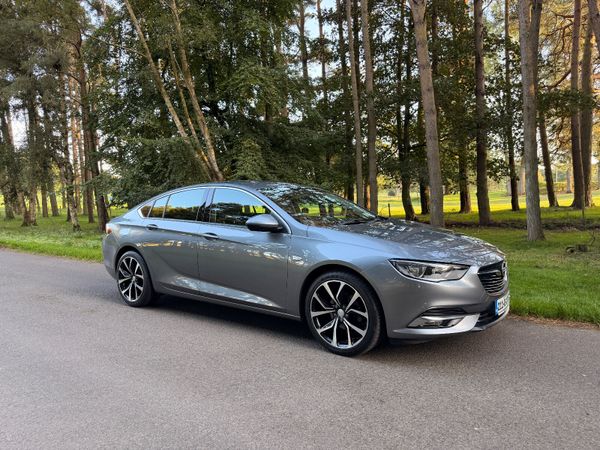Opel Insignia Hatchback, Diesel, 2021, Grey