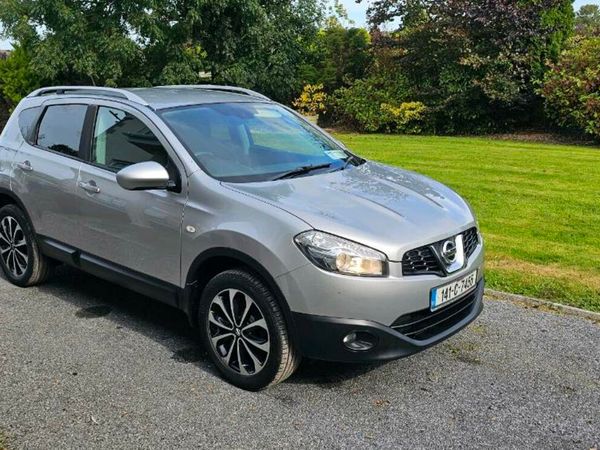 Nissan Qashqai Hatchback, Diesel, 2014, Silver