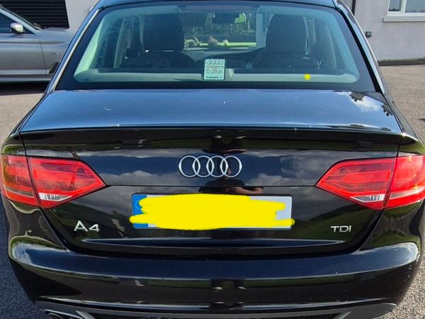 Audi A4 Saloon, Diesel, 2011, Black