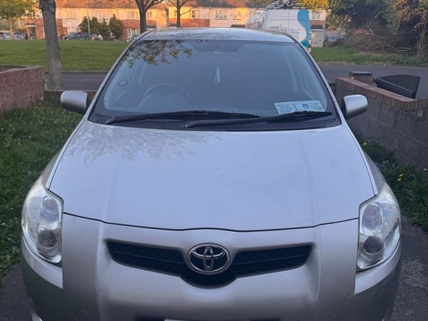 Toyota Auris Hatchback, Petrol, 2008, Silver