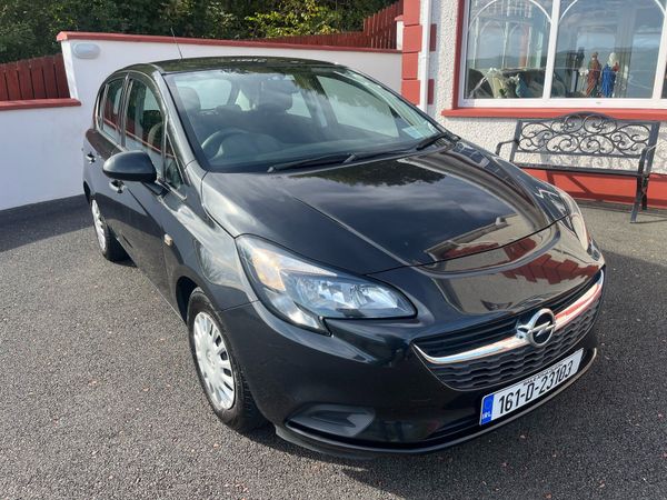 Opel Corsa Hatchback, Petrol, 2016, Black