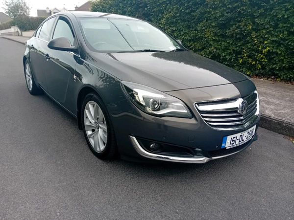 Vauxhall Insignia Hatchback, Diesel, 2015, Grey