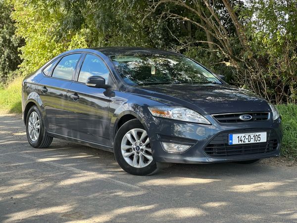 Ford Mondeo Hatchback, Diesel, 2014, Grey