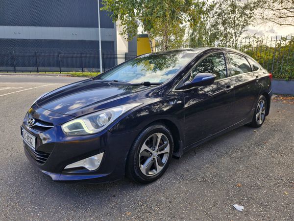 Hyundai i40 Saloon, Diesel, 2013, Blue